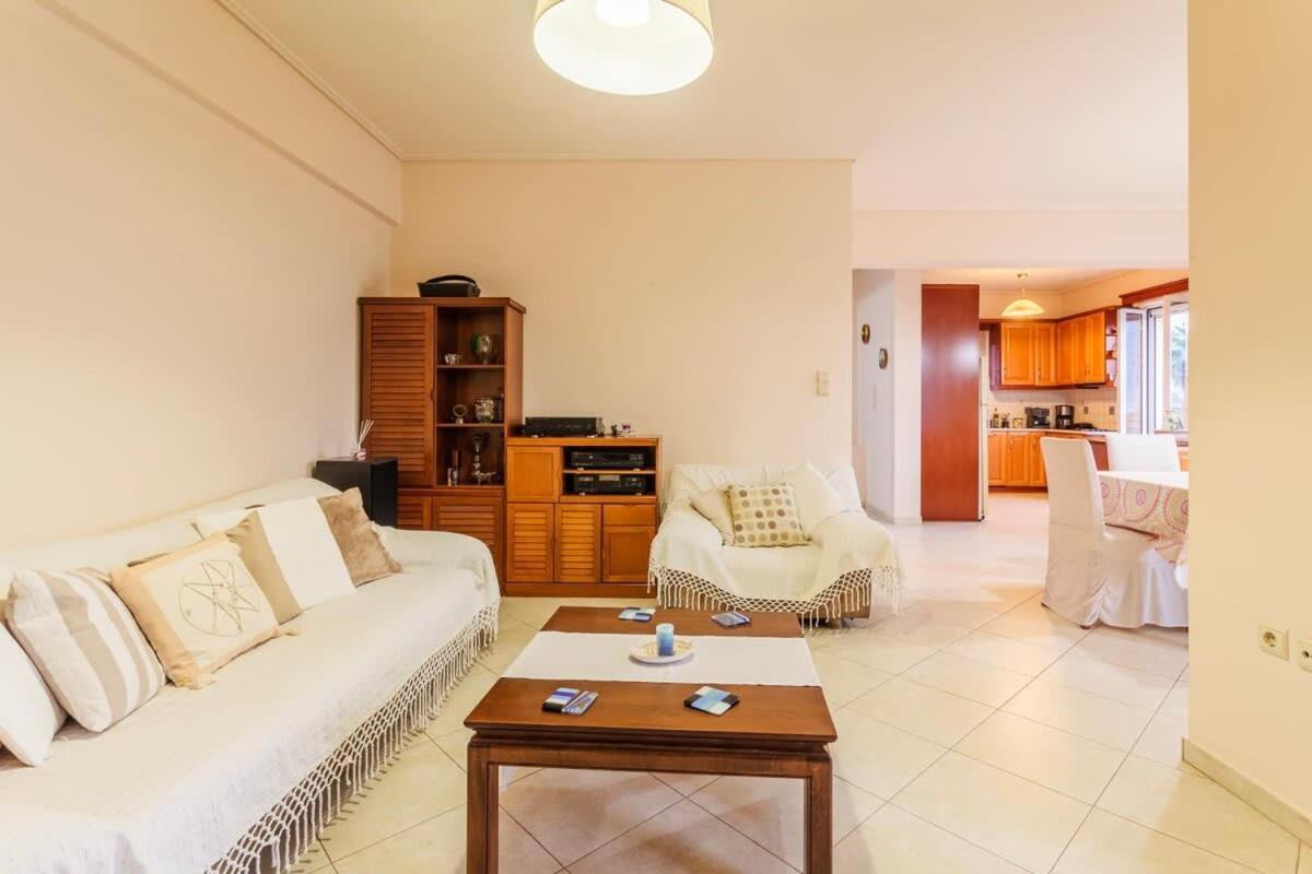 Spacious Urban Haven-family Home, Perfect Location *