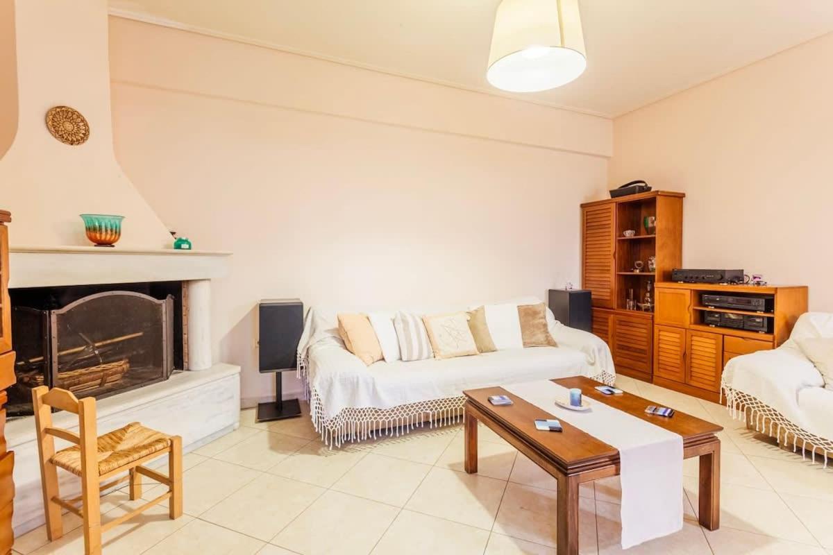 Spacious Urban Haven-family Home, Perfect Location Apartment *
